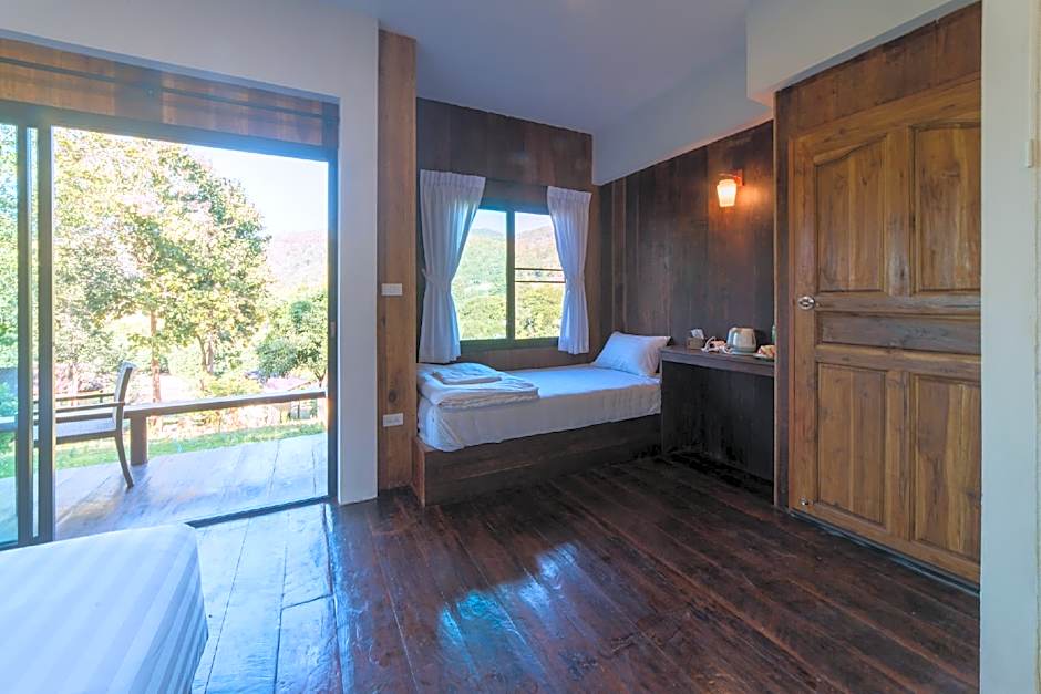 Chiang Mai Elephant Friends