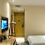 Denise Hotel Apartment(Shangxiajiu Branch)