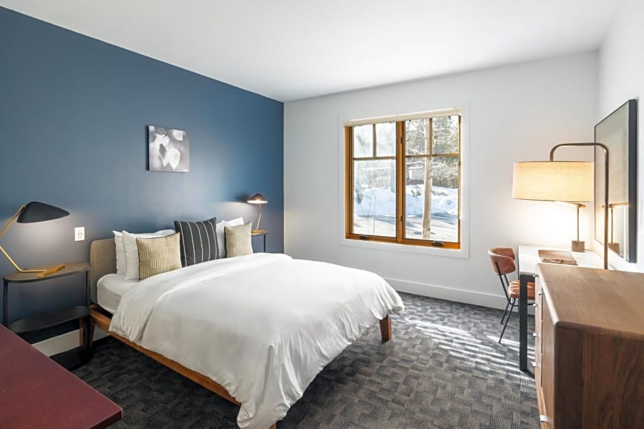 Gravity Haus Truckee-Tahoe