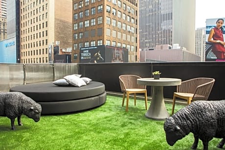 Times Square Terrace Room with King Bed and Balcony