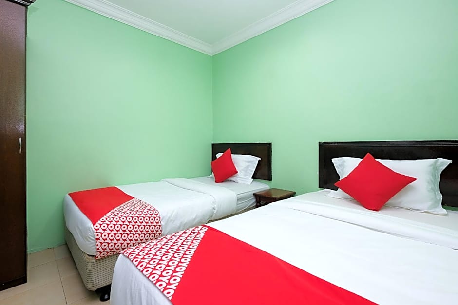 OYO 89759 Gold Jerantut Hotel