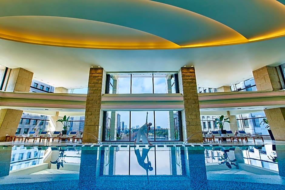 Photo 1 of 50 of The Peninsula Tokyo