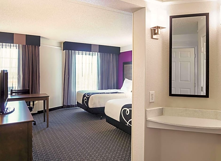 La Quinta Inn & Suites by Wyndham Denver Tech Center