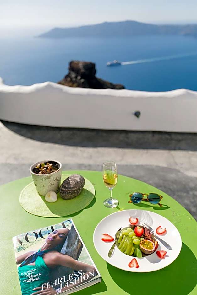 Sophia Luxury Suites