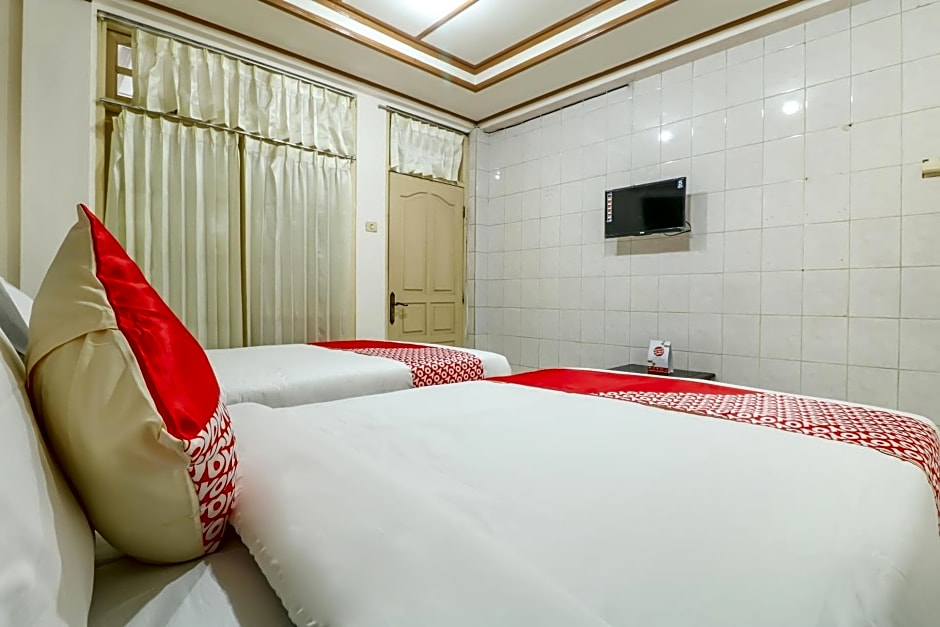 OYO 2580 Hotel Puri Royan