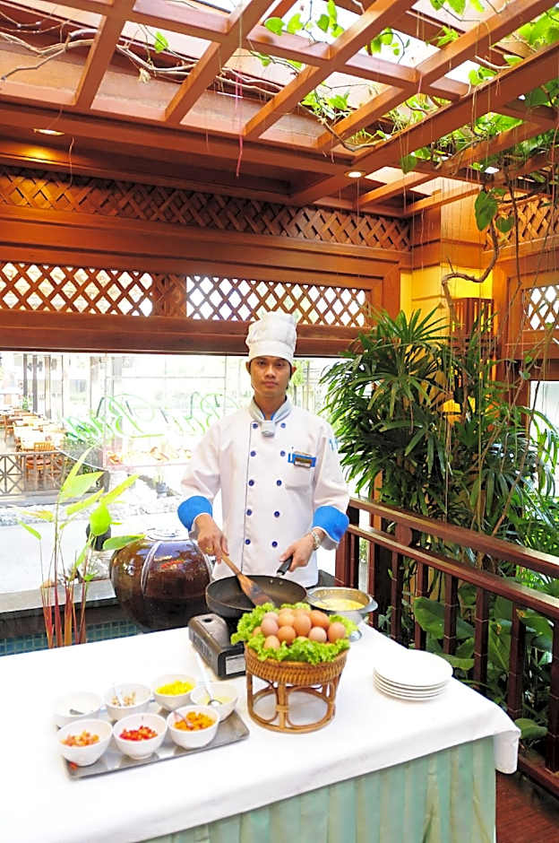 Golden Beach Hotel Pattaya