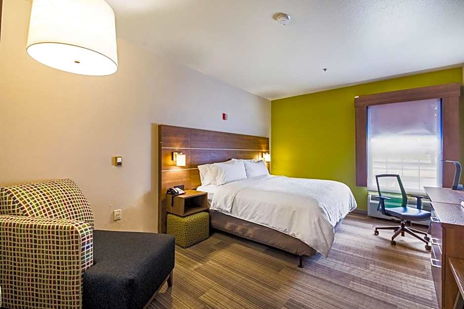 Holiday Inn Express Hotel & Suites Columbus By IHG