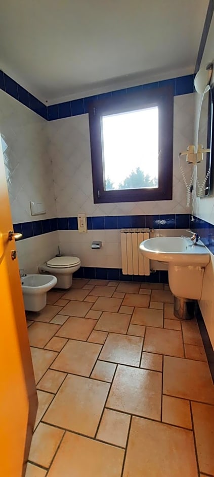 Hotel Lory Ficarolo