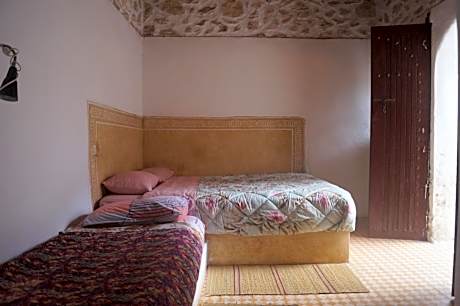 Triple Room with Private Bathroom