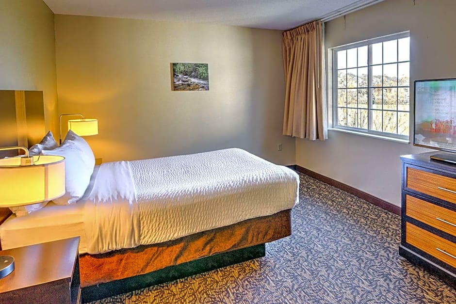 LeConte Hotel & Convention Center, Ascend Hotel Collection