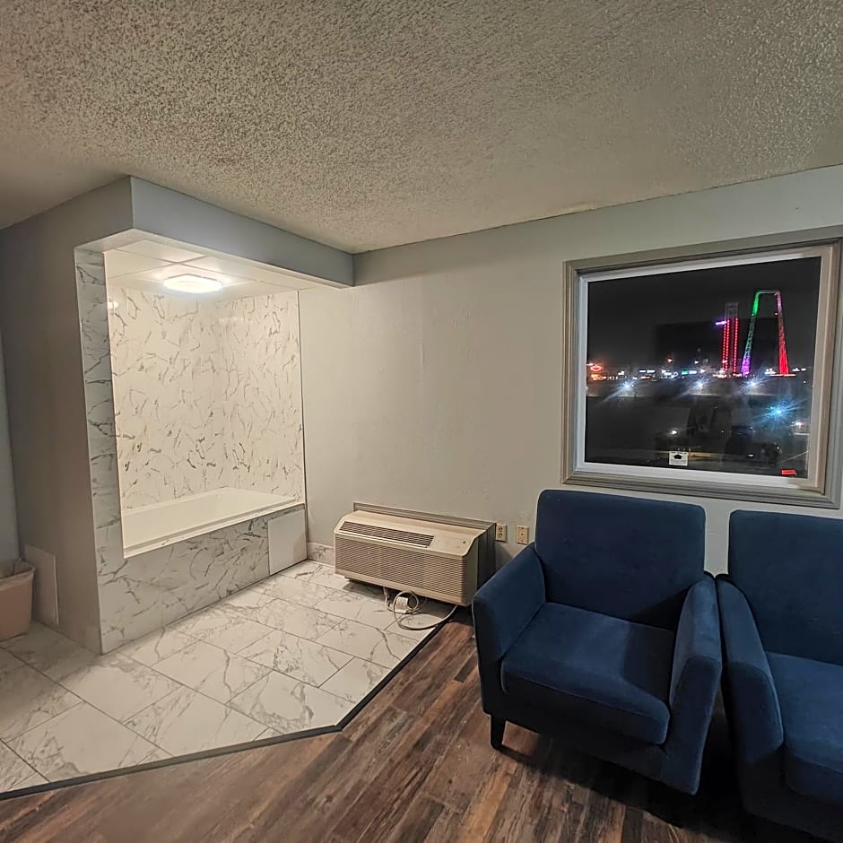 Mountain Vista Inn & Suites - Near the Island inPigeon Forge