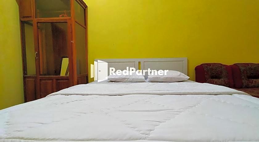 Hotel Hing Amimah near Bau Bau Port RedPartner