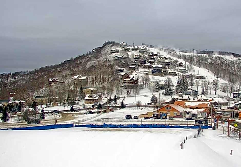 Peak Ski Season Escape