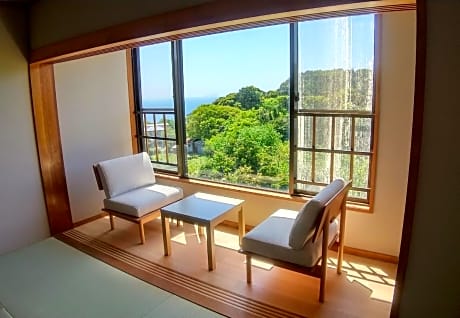 Japanese-Style Room