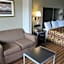 Camelot Inn &amp; Suites Highway 290/NW Freeway
