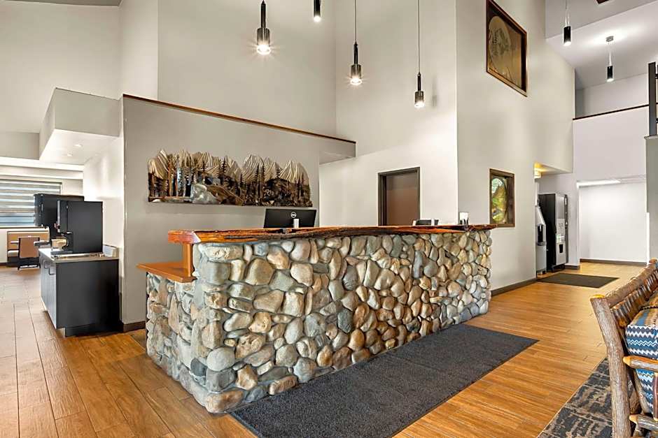 Best Western Sawtooth Inn And Suites