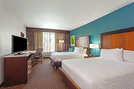Queen Room with Two Queen Beds