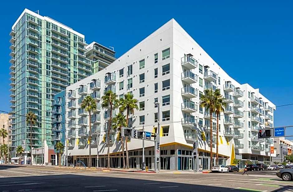 Level Long Beach - East Village