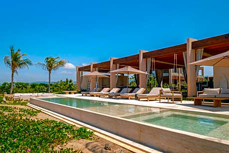 ONTO House Puerto Escondido