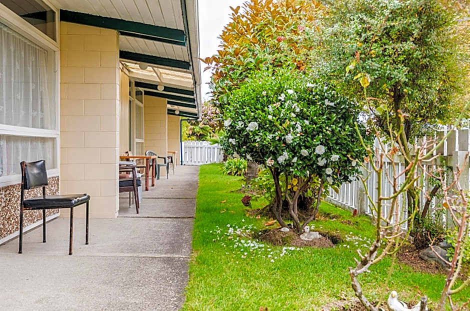 Aaryn Court Motel