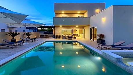 Villa Mako die Luxusvilla mit Swimmingpool in Pula