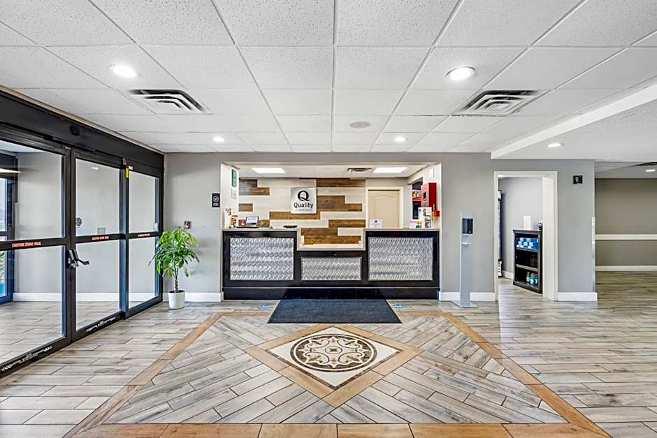 Quality Inn Clarksville - Exit 11