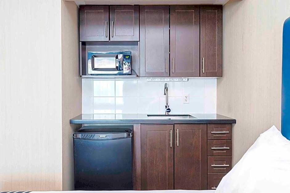 Sandman Inn Blue River