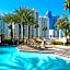 Hilton Grand Vacations on Paradise (Convention Center)