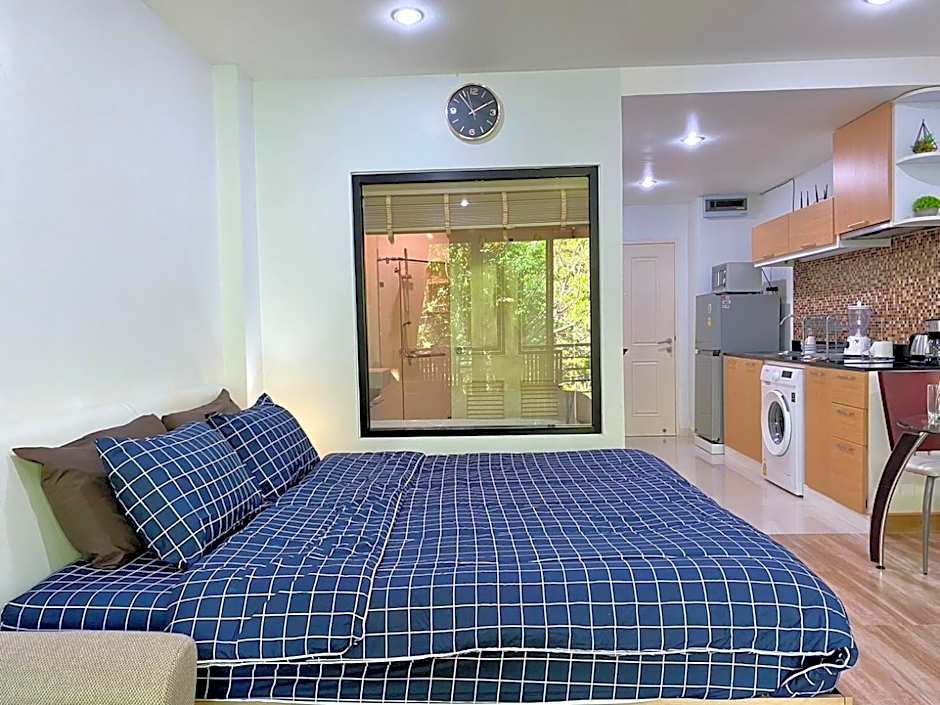 Patong - The Unity Seaview & Mountain Residence