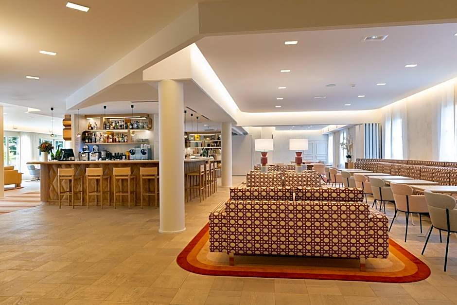 Le Plessis Grand Hotel