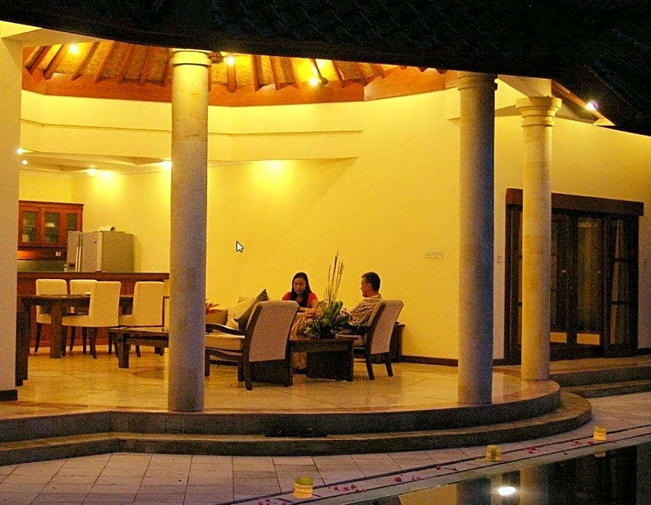 Bali Emerald Villas