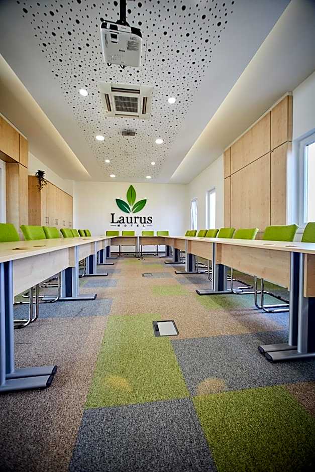 Laurus Motel Airport Tuzla