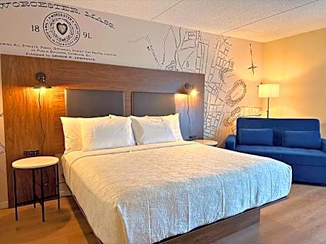 Boutique Room, City View, Non-Smoking, 1 King, Sofa Bed