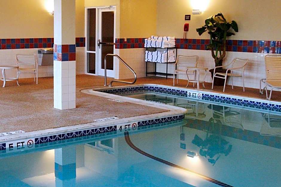 Hampton Inn By Hilton & Suites Rockland