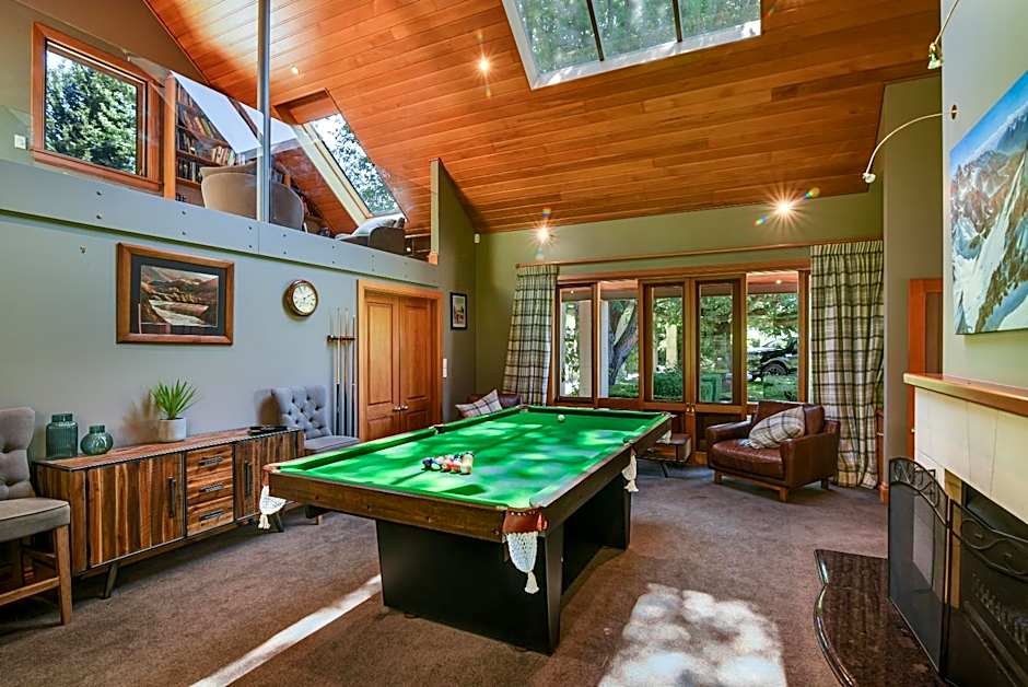 Manata Homestead & Lodge