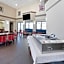 Comfort Inn & Suites Wichita Northeast