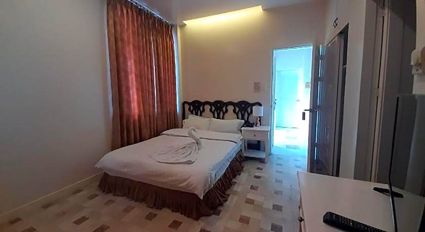 RedDoorz @ Balatas Magsaysay Road Naga City