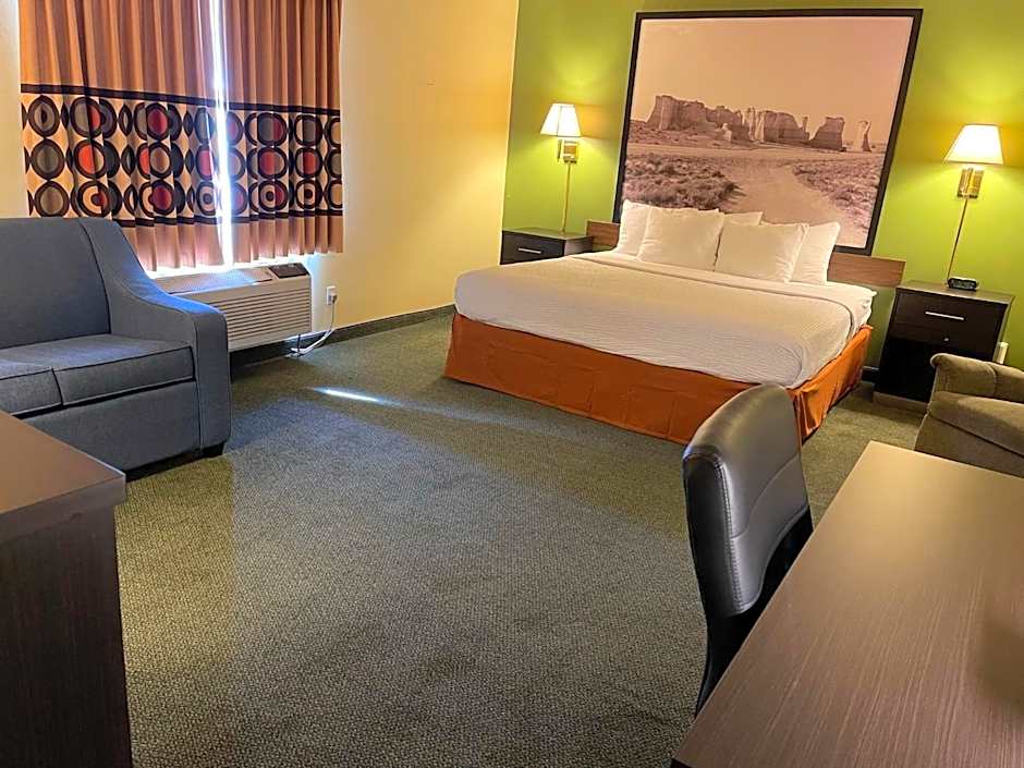 Super 8 by Wyndham Colby
