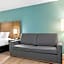Clarion Pointe Springfield Southeast