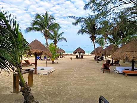 Holbox by Xaloc