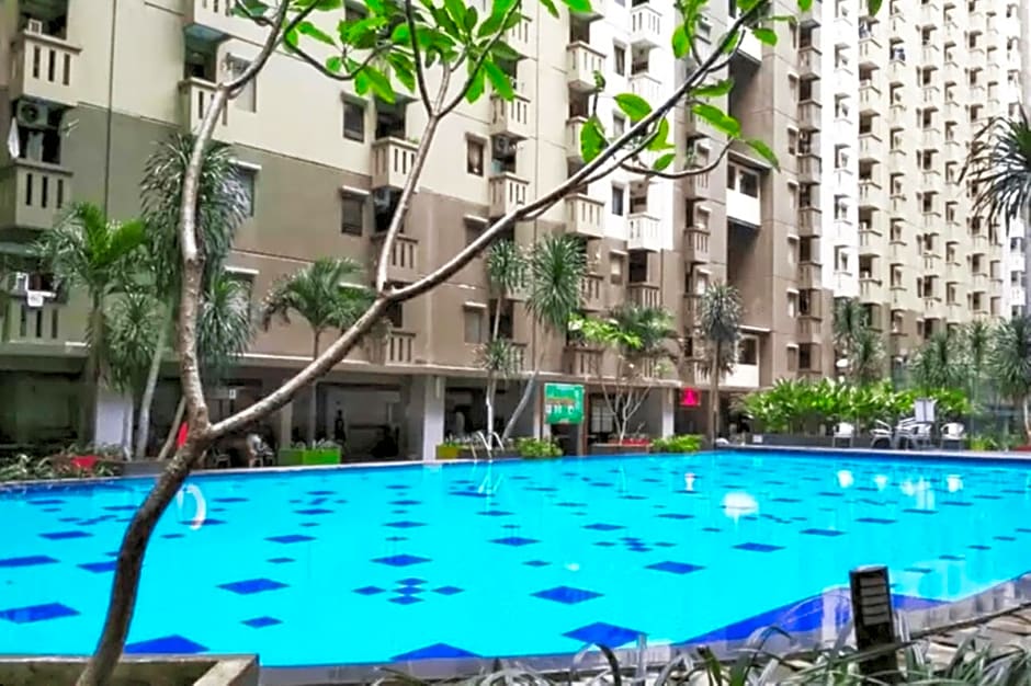 Gateway Apartment Cicadas by DB Property by ZUZU