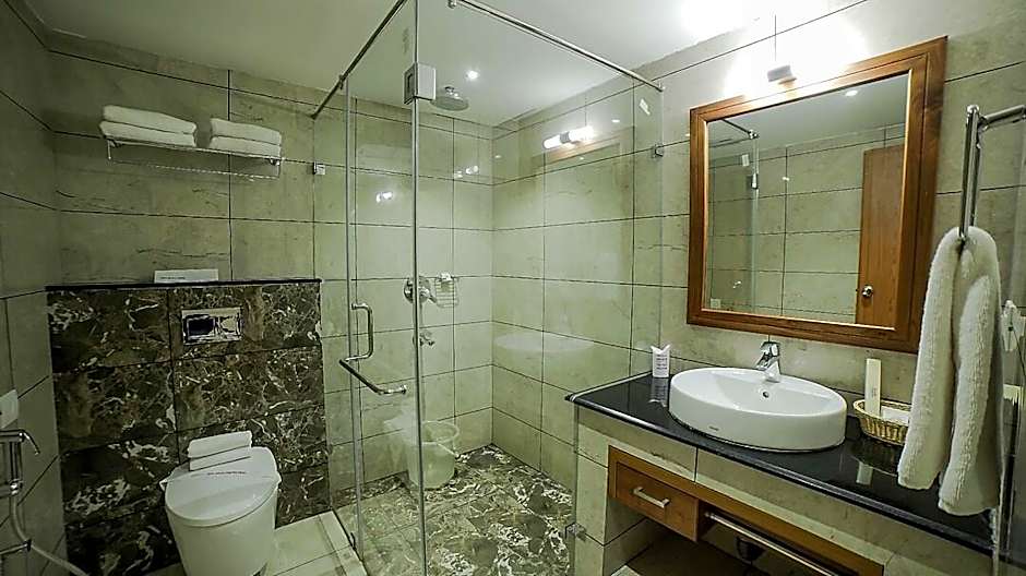 Dass Continental Hotel