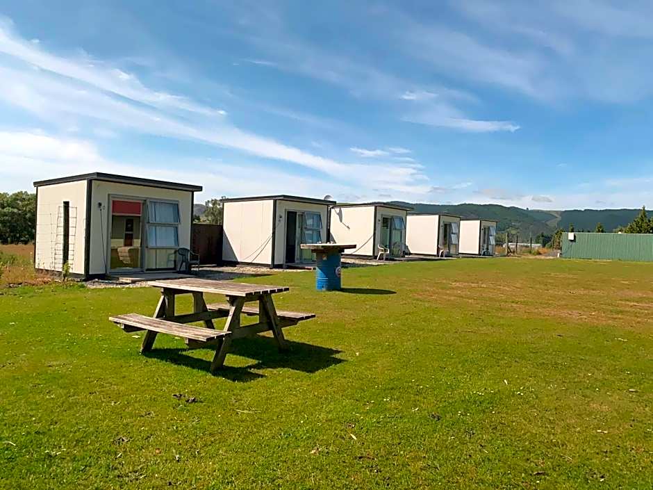 Beaumont Hotel and Holiday Park