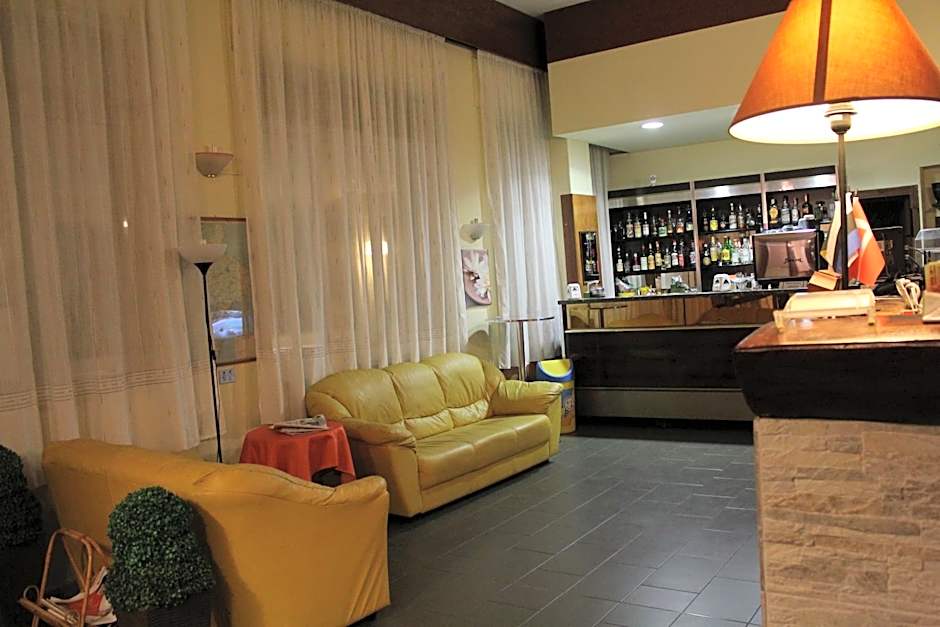 Hotel 106