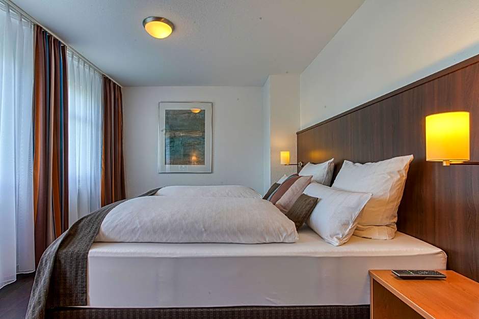 UNO Hotel Stuttgart Großbettlingen