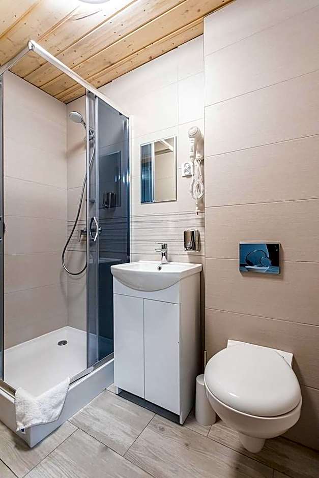 Royal Residence Hotel