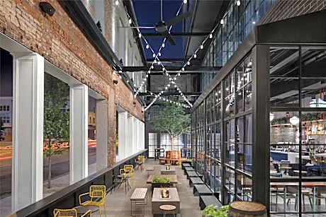 Caption By Hyatt Beale Street Memphis