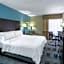 Holiday Inn Express Forsyth By IHG