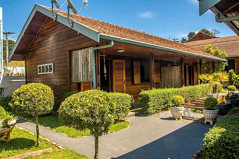 Pousada Recanto Ninho Verde Chalés