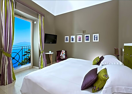 Prestige Room with Balcony and Sea View